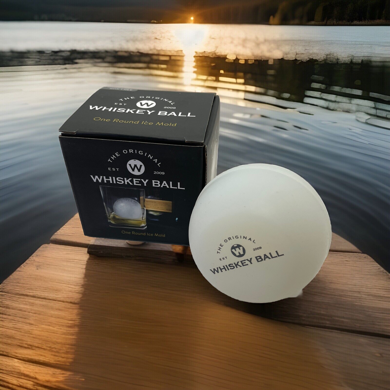 THE WHISKY BALL Round Ice Molds BPA Free Silicone Original NIB Impressed With W