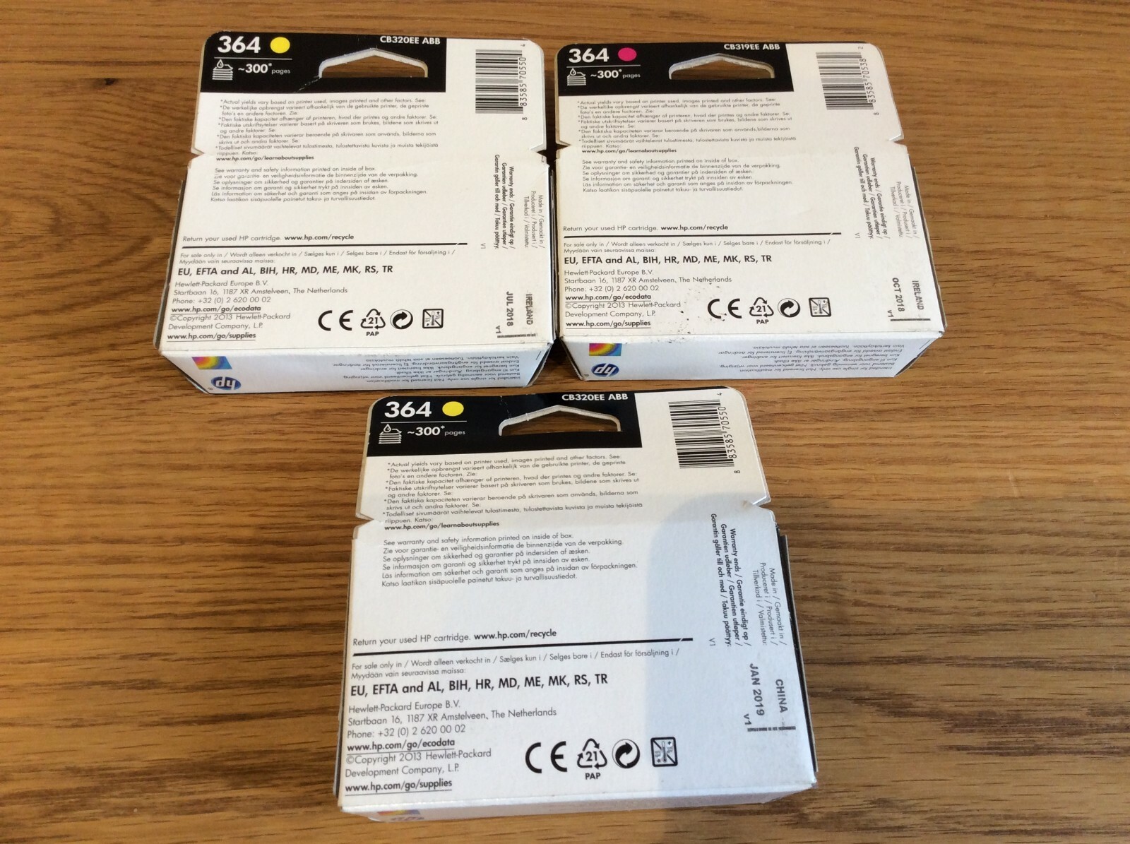 Genuine Original Hp 364 Magenta and 2 x Yellow Ink Cartridge. Out of