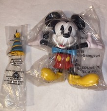 Disney Parks Mickey Mouse 90th Birthday Anniversary Sipper Souvenir Cup w/ Straw