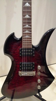 B.C.Rich Mockingbird 680 24F E-Gitarre mit Gigbag Versand aus Japan