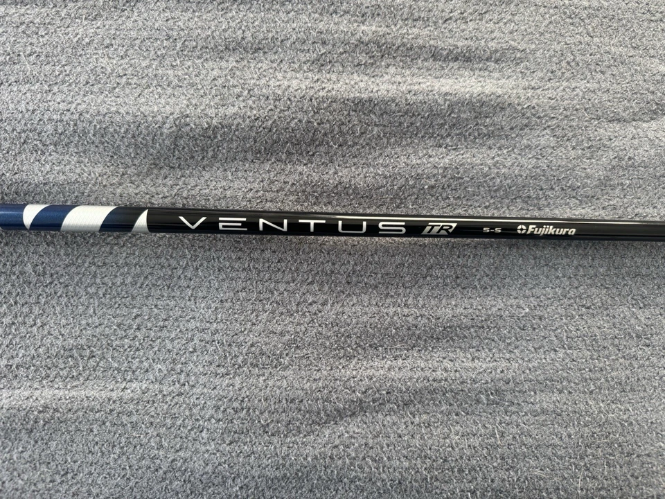 Eje driver Fujikura Ventus TR azul 5-S rígido 44,75" (punta ajustadora TaylorMade) Foto 3 de 4
