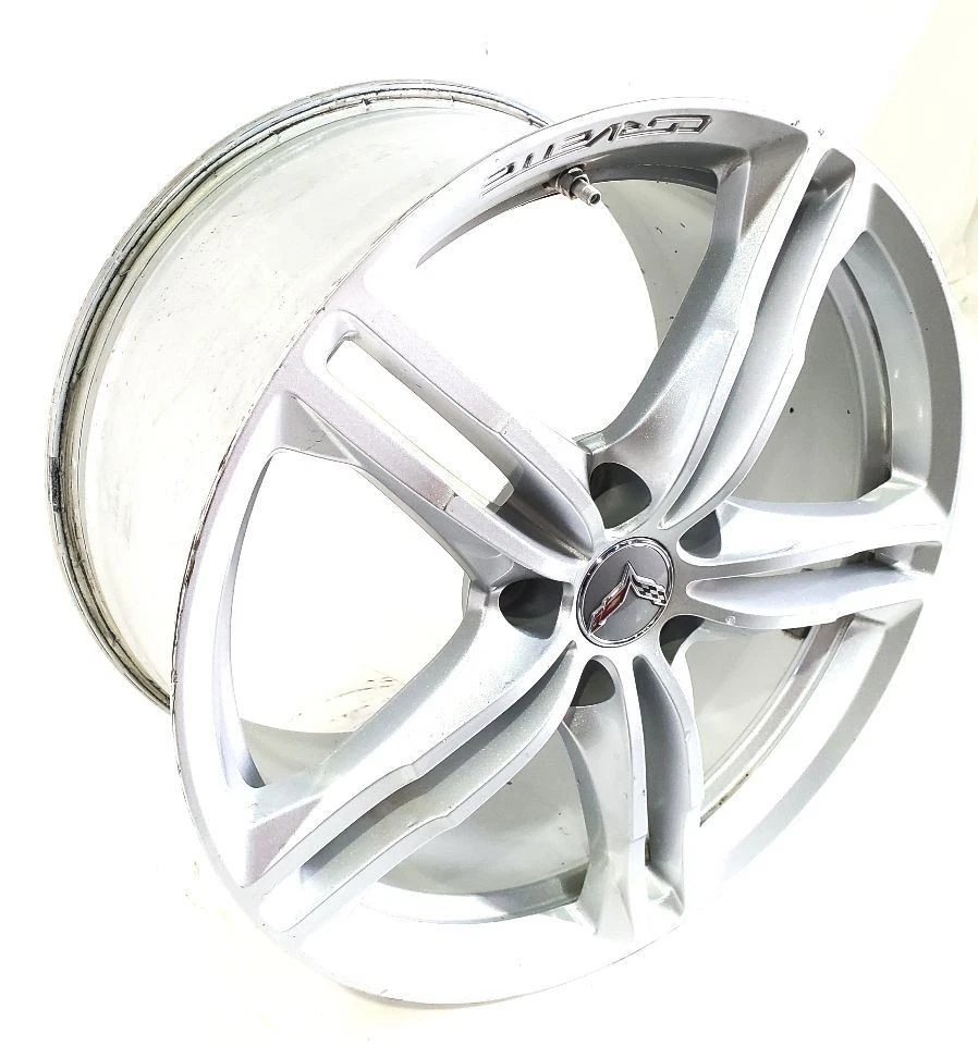 Chevrolet Corvette 2016 2017 llanta trasera OEM 19x10 Foto 2 de 4