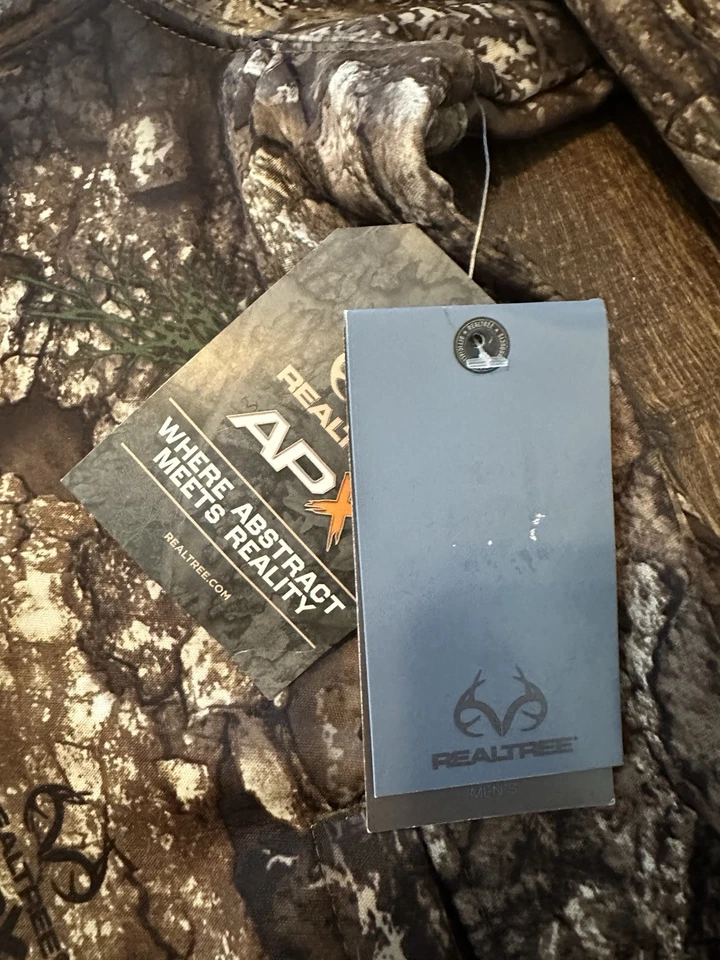 Realtree Men's Camouflage Hunting Performance Hoodie, Realtree APX Men’s XL - Image 4 of 4