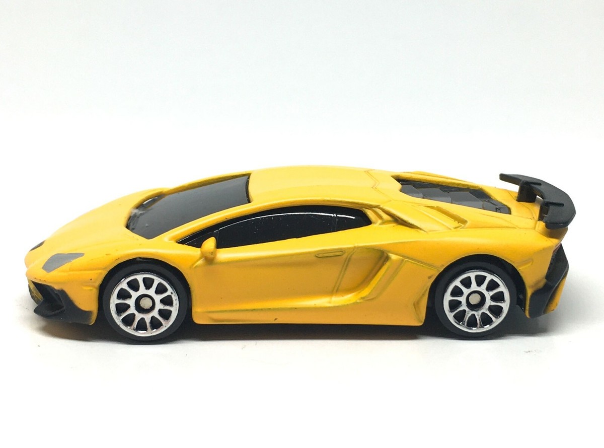 Lamborghini Aventador SV Coupe Dark Yellow RMZ City Metal 1/64 (3