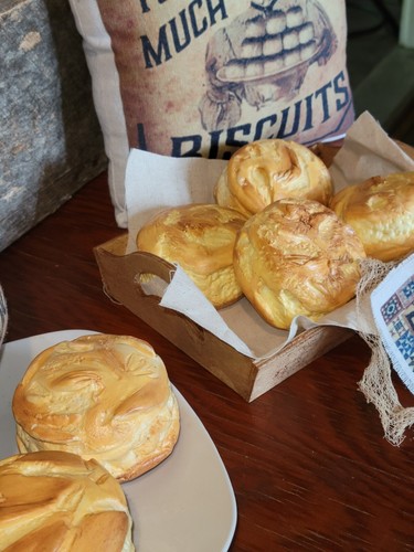 Fake Faux Food Display Prop  BISCUITS/ Wooden Crate Country Farmhouse - Picture 3 of 8