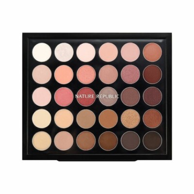 Nature Republic Pro Touch Color Master Shadow Palette (30 Shades), 14g