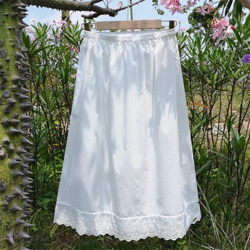 underskirt with lace