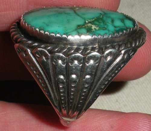 VINTAGE NAVAJO GORGEOUS SIGNED LT TURQUOISE STERLING SILVER RING SIZE 9 vafo - Picture 6 of 10