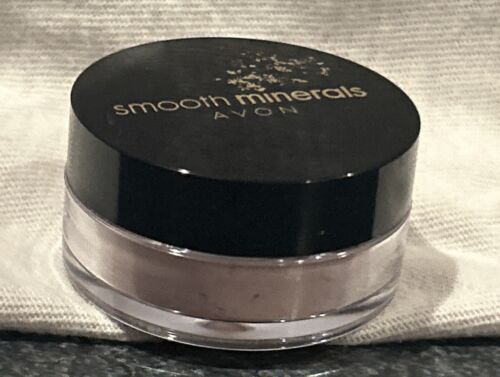 Avon Smooth Minerals Eyeshadow Ombre 0.06 oz / 1.8 g M302 New In Box NOS - Picture 3 of 7
