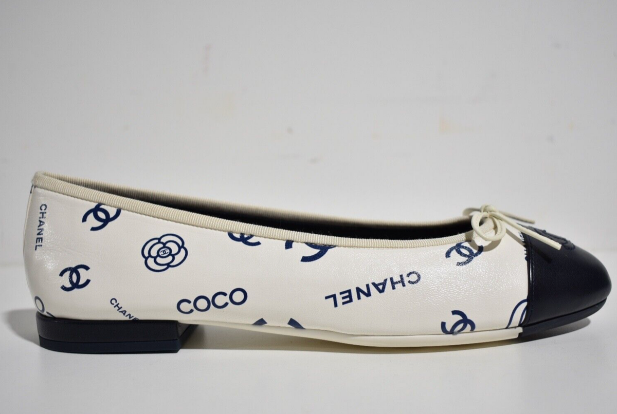 Chanel 23P White Navy Blue CC Coco Logo Cap Toe Bow Tie Ballet