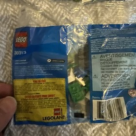 LEGO City GARBAGE TRUCK 30313 New SEALED Polybag Trash Recycle Set Of 7