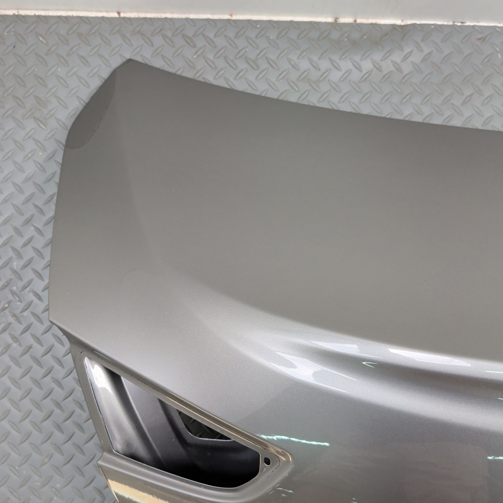 Maserati Ghibli 2015 Rear Right Condenser compartment lid Silver