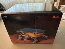 Hot Wheels Sojourner Mars Rover JPL 24K Gold Plated Limited Collector Edtn Z13