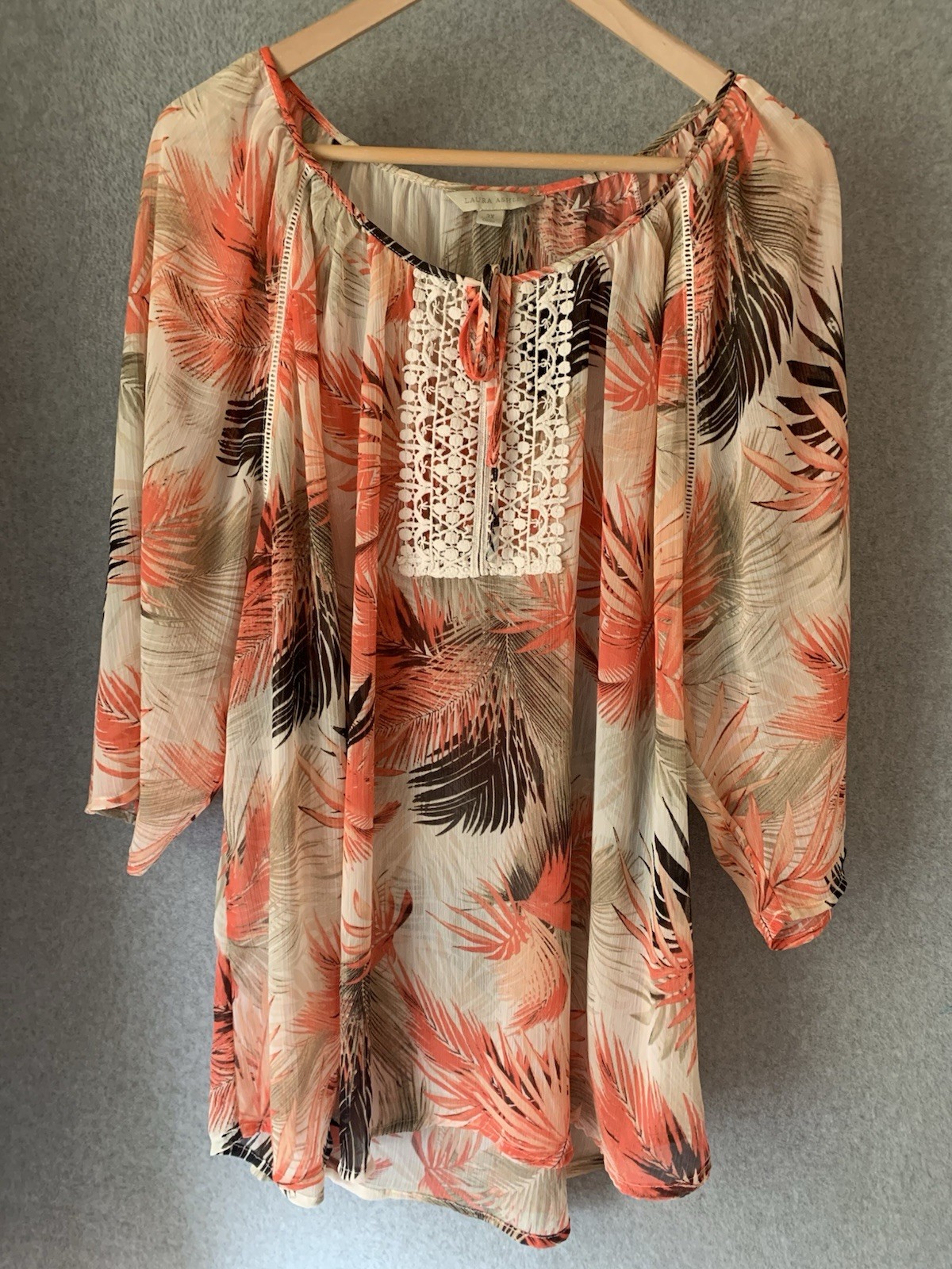 Laura Ashley Womens Tunic Top sz 3X Tropical Boho Lightweight Flowy Crochet