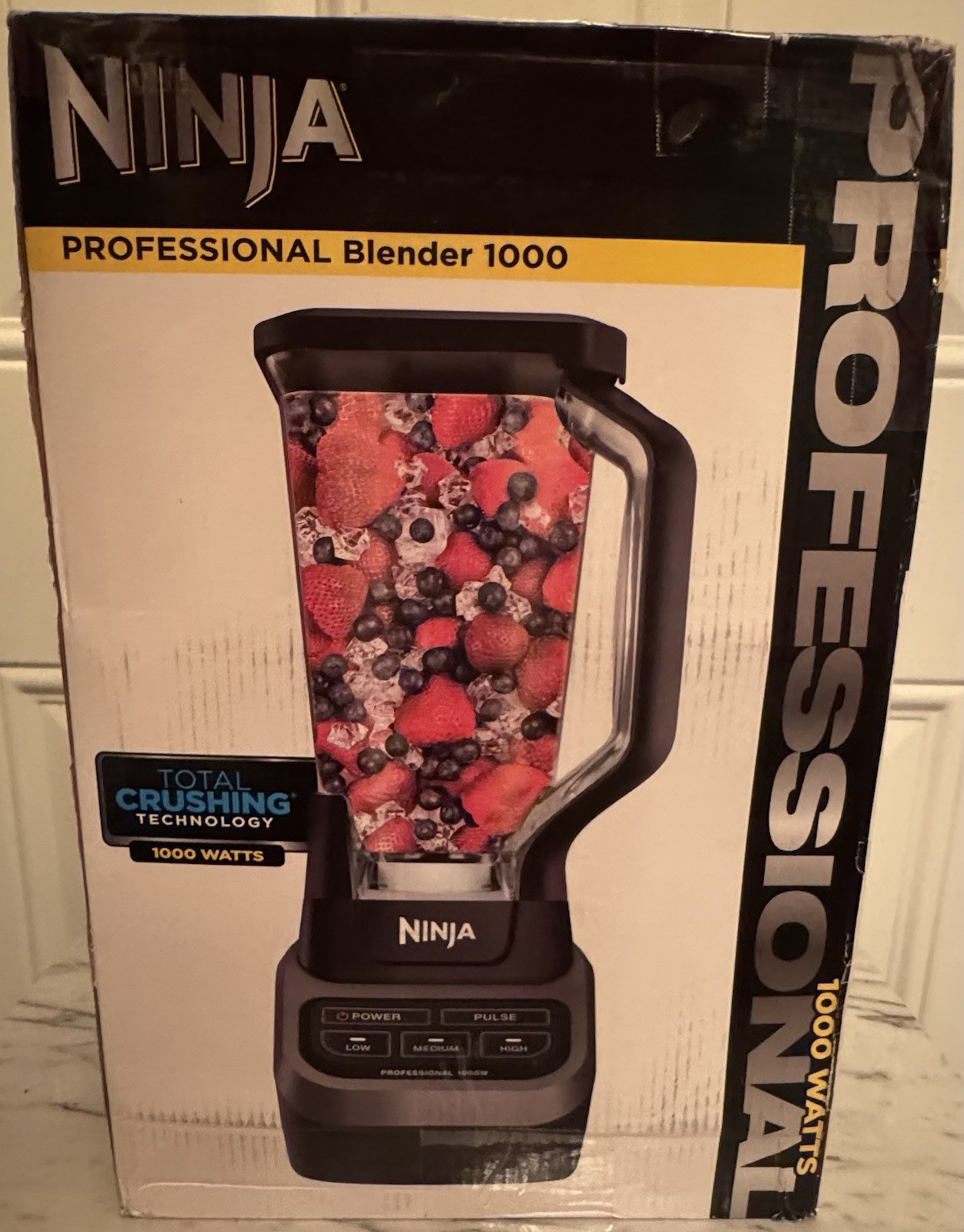 Ninja BL610 Professional 3 Blender with 1000W Power in Sleek Black-image