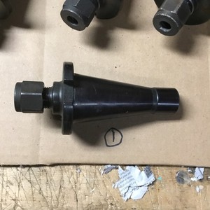 40 NMTB - 200DA COLLET CHUCK -