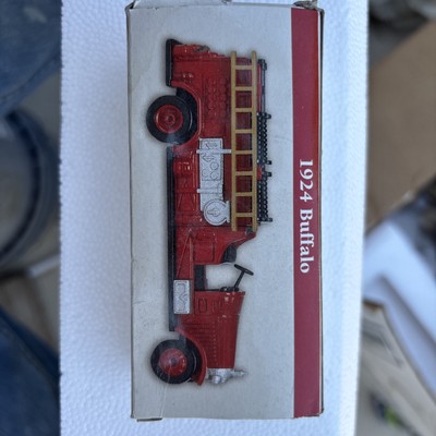 Ladder Fire Truck DIECAST 1924 Buffalo Readers Digeat 2001 High Speed 1/64 Scale