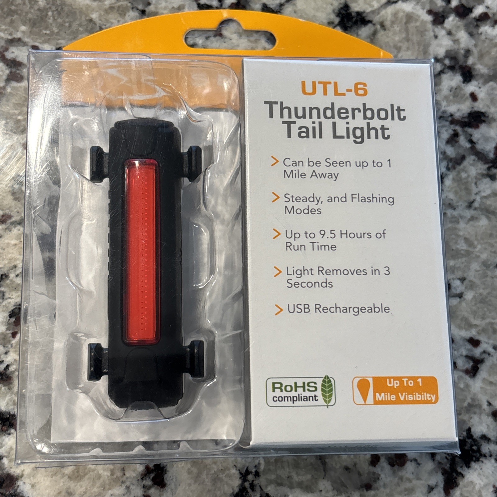 Serfas Thunderbolt UTL-6 Bicycle Tail Light - Black - USB Re
