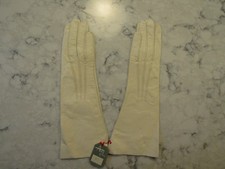 Vintage NOS New Unworn NWT's White French Kid Leather Gloves--Washable--Sz 6 1/2