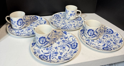 RARE Vintage  8pc Set Taste Seller Sigma Wildflower Blue Luncheon Set Mint!
