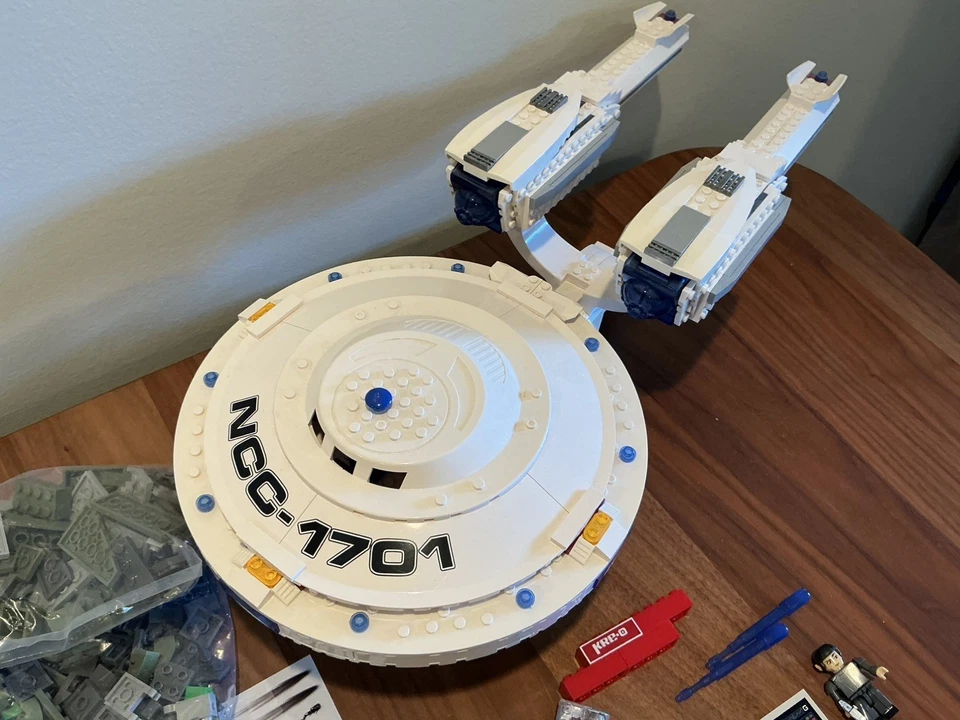 KRE-O Star Trek Klingon Starfleet Attack A4879 Toys R Us Exclusivo Hasbro 2013 Foto 2 de 4