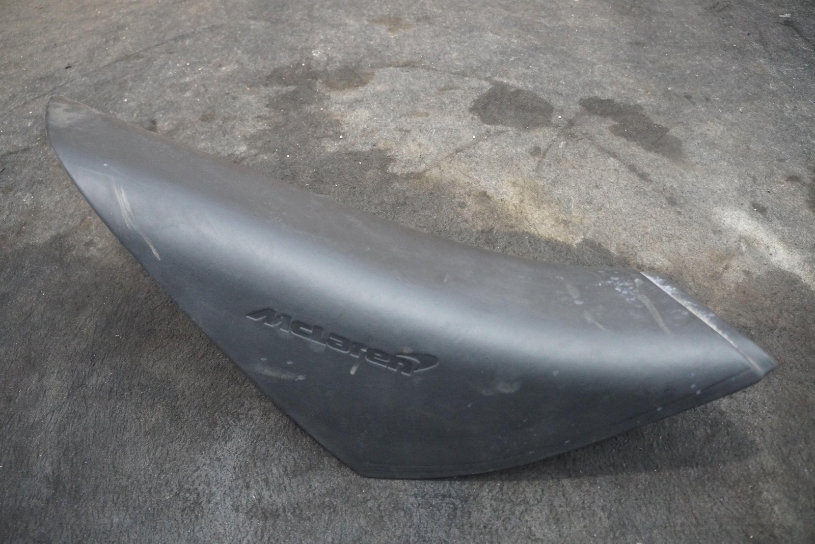 Left Driver Door Lower Sill Cover Trim Panel 13na398cp Oem Mclaren 570s 2019