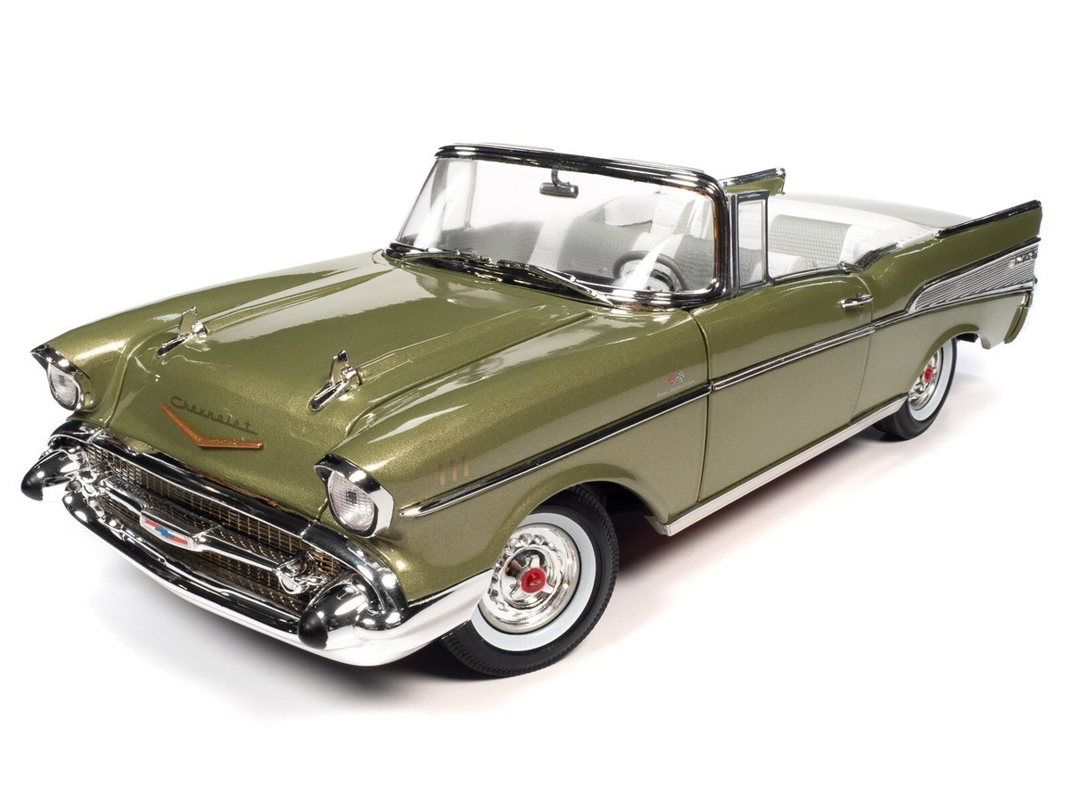 1/18 CHEVY BELAIR 1955 ベルエア 1955 Chevy Bel Air Hardtop Diecast Model Car | Motormax