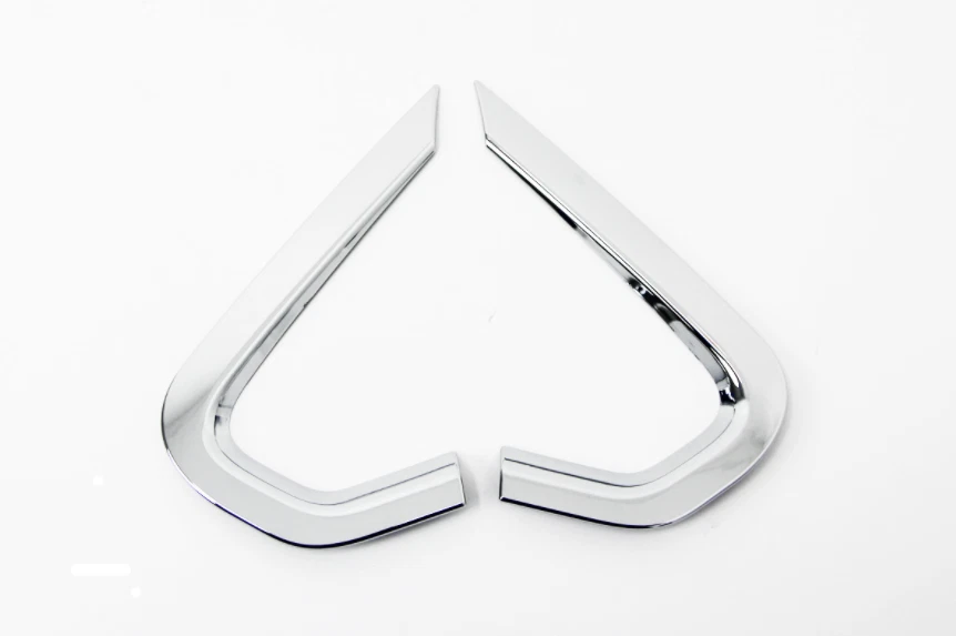 Moldura de adorno de pilar A cromada plateada 2P C175 Ups# para Chevrolet TRAX 2013-2021 Foto 2 de 4