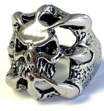 SKULL IN CLAW METAL BIKER RING BRX058 mens jewelry dragon gothic jewelry new