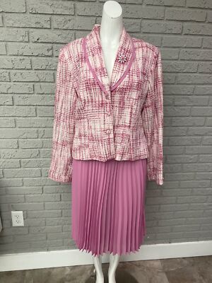 Chadwick’s Women Pink Tweed Jacket With Pleated Skirt Suit Size 16