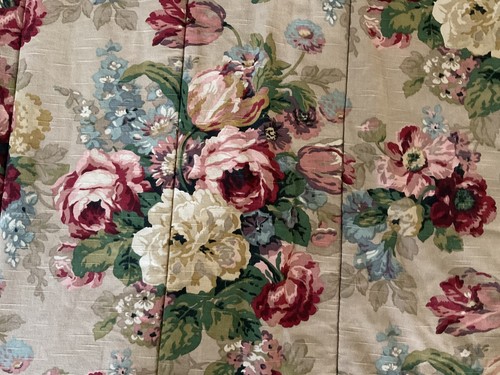 Ralph Lauren “ Pagoda “ Queen Floral Comforter . - Picture 7 of 7