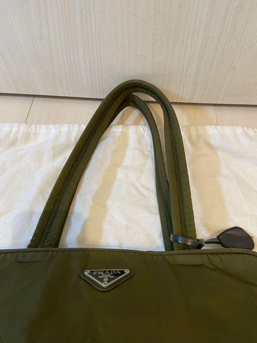 PRADA Nylon Shoulder Bag Tote Bag Auth Green Women Italy 115223 - Picture 17 of 20