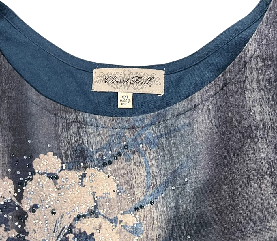 Túnica Flowy Closet tamanho completo 2XL azul cinza estampa de pássaro manga 3/4 enfeitada - Imagem 3 de 4