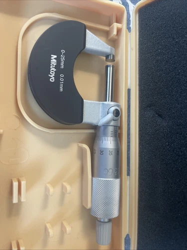 Mitutoyo Micrometer 0-25mm 0.01mm Outside