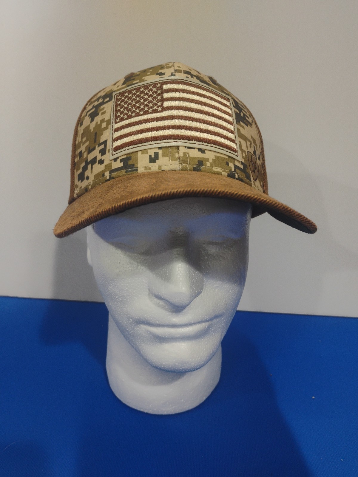 Ariat Digital Camo Hat Cap Snap Back Adjustable Brown USA Flag Adult