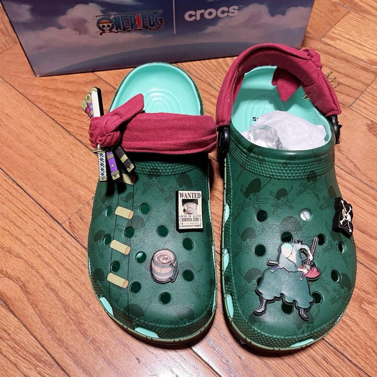 スポーツ crocs Coca Cola Crocs 2026 The Coca-Cola x Crocs Classic Clog arrives