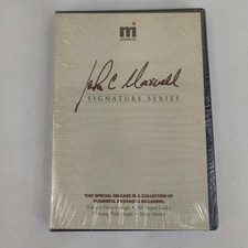 2011 TriStar TNA Signature Impact Wrestling 37