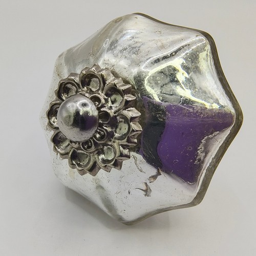 Vintage Mercury Glass Drawer Pull Set of 2 Cabinet Knob Silver Flower 1.75" - Picture 5 of 21