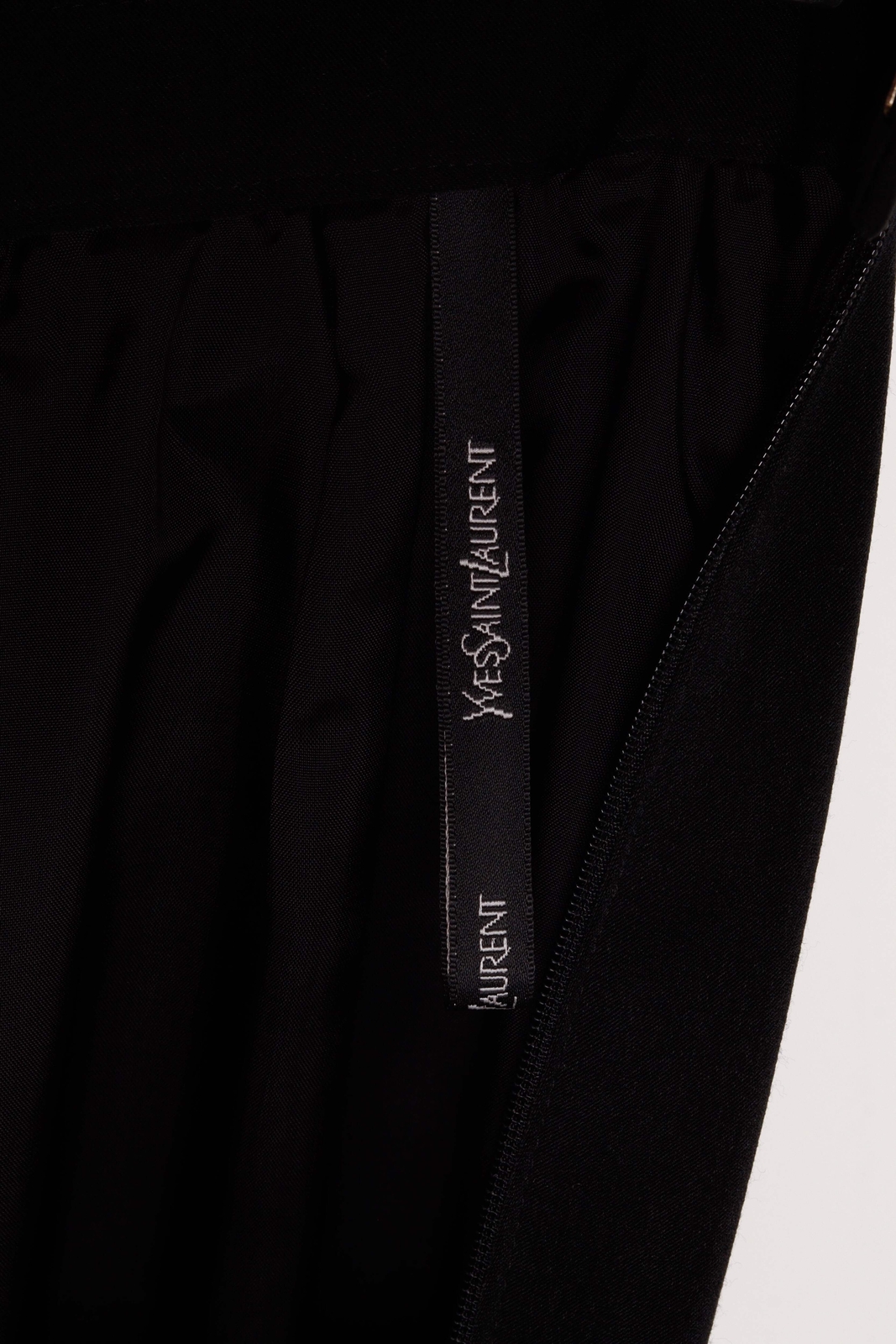 Gonna nera anni 90 Yves Saint Laurent 'A Line'