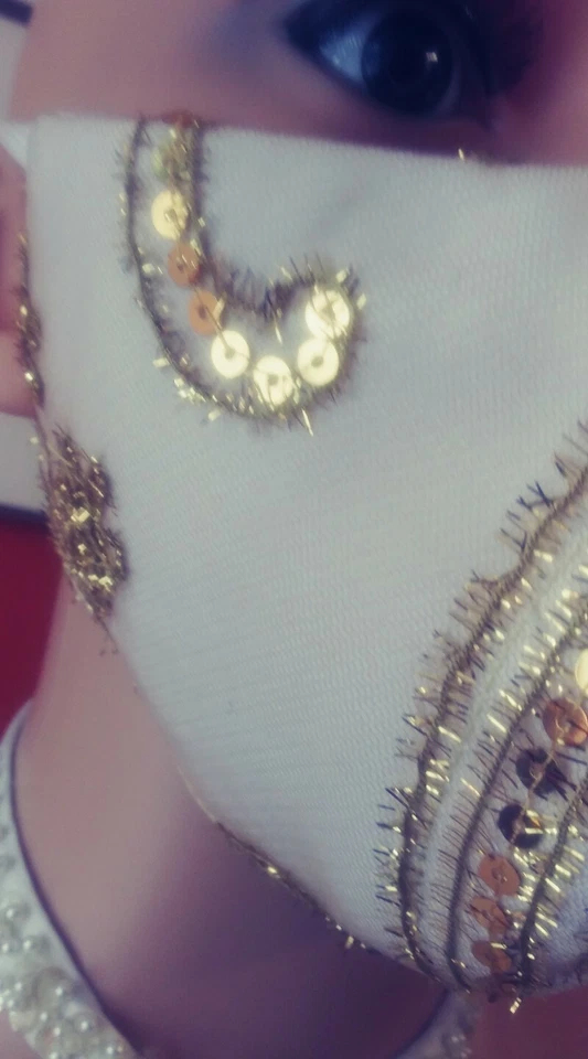 DESIGN FASHION MASK, TRIPLE LAYER, FILTER POCKET, YELLOW LACE 3 SIZES - Image 4 of 4