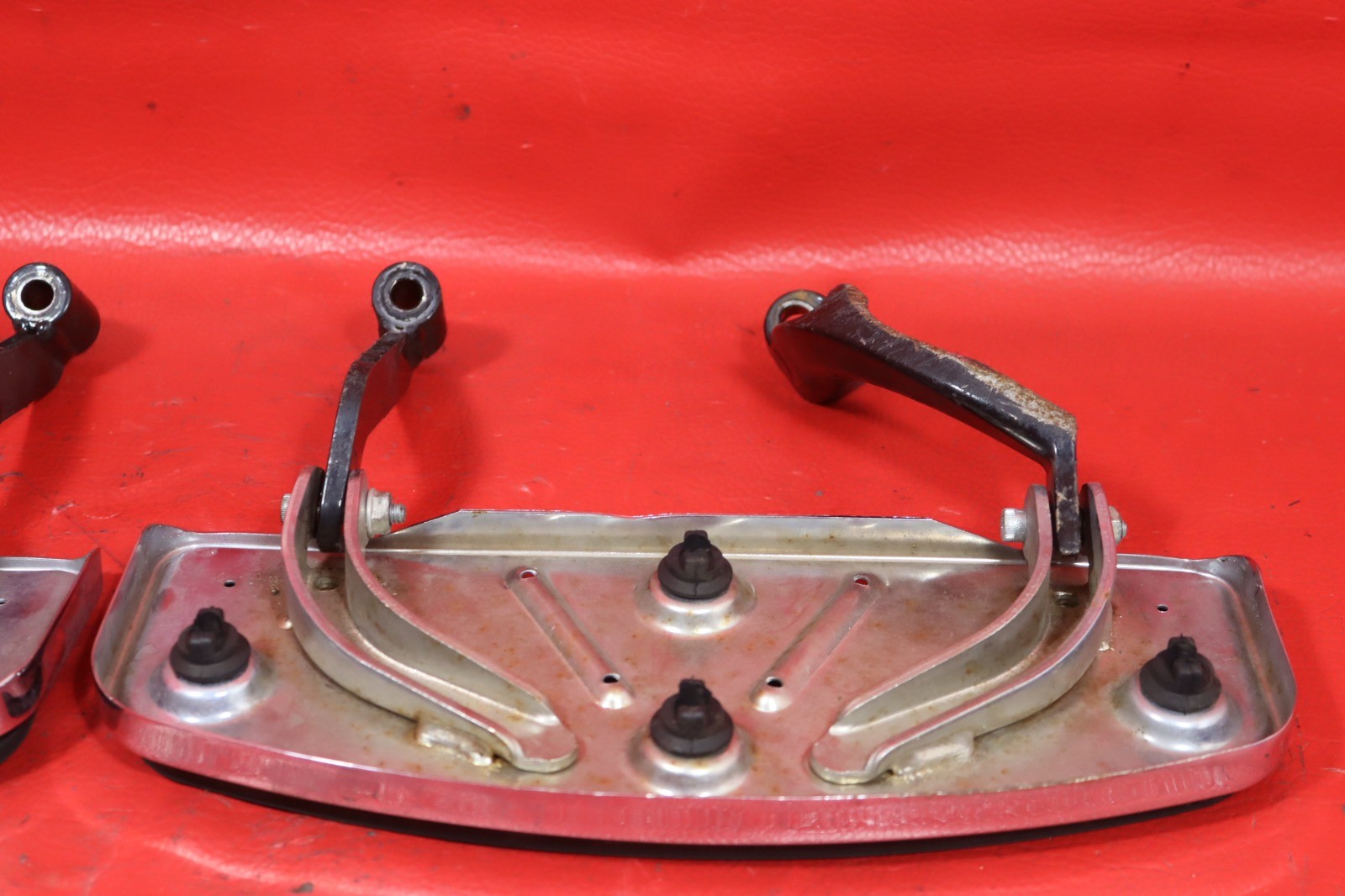 2013 HARLEY-DAVIDSON ELECTRA GLIDE ULTRA LIMITED FLHTK FRONT RIDER FOOTBOARD SET