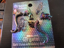 Juego de dos pares de pendientes Pendientes de dragón con un par de pendientes de cristal curativo