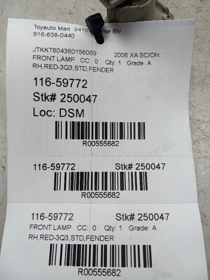 04 05 06 SCION XA PASAJERO GUARDABARROS DERECHO PARK LÁMPARA INTERMITENTE Foto 3 de 4