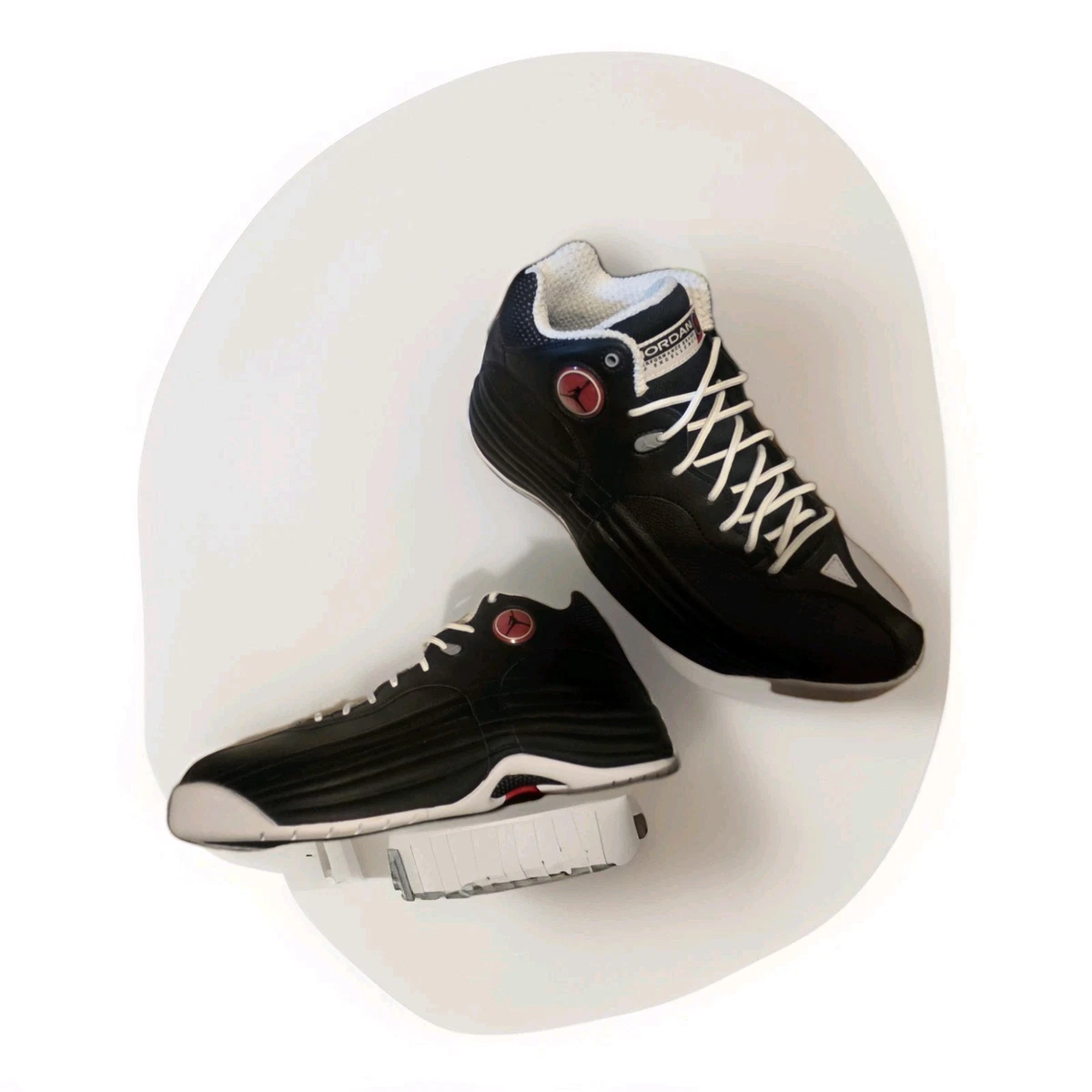 Preços baixos em Jordan Jumpman Team 1 White Black | eBay