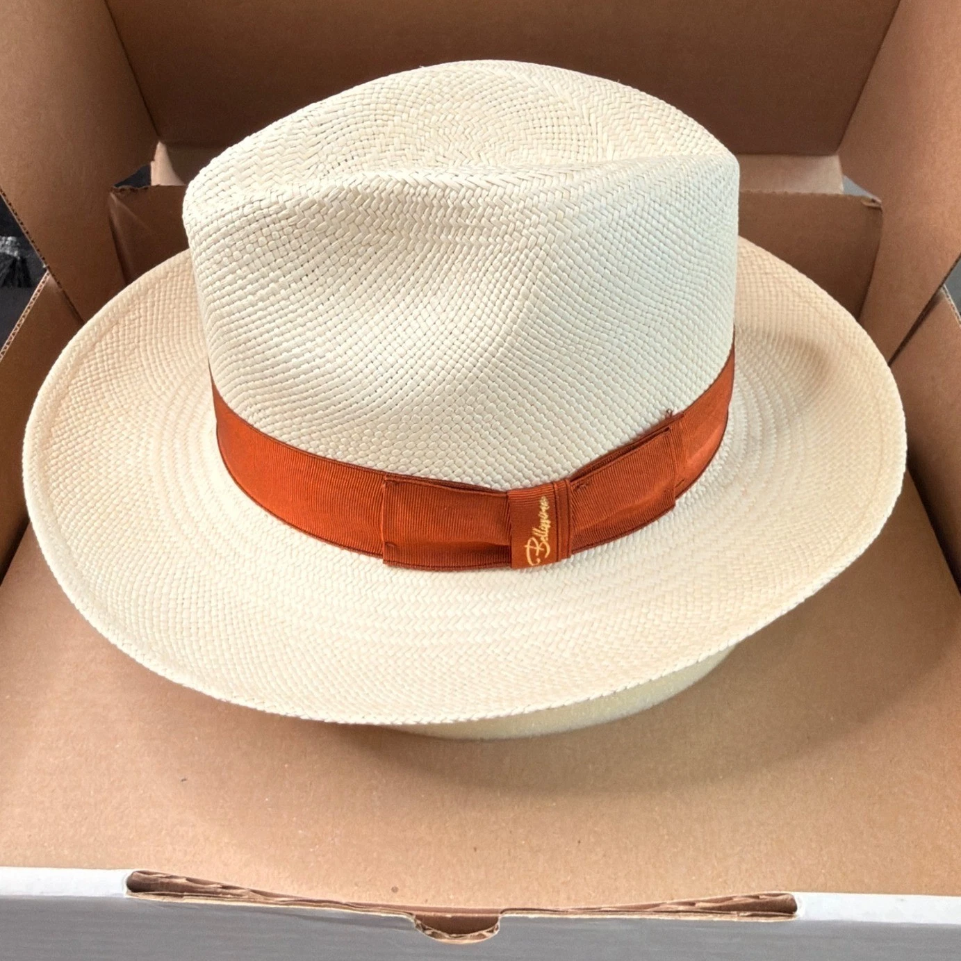 Bellisimo New York Fine Custom Hats Cream Fedora Men's Vacation Resort Beachy