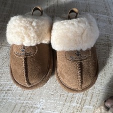 Bearpaw Loki Youth Hickory II Slipper Size 7. New