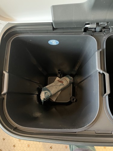 Brabantia Bo Pedal Bin 2 x 30L Inner Buckets White Waste/Recycling Kit**DENTED** - Picture 9 of 24