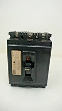 FEDERAL PIONEER 100 AMP LF-426 3 POLE CIRCUIT  BREAKER