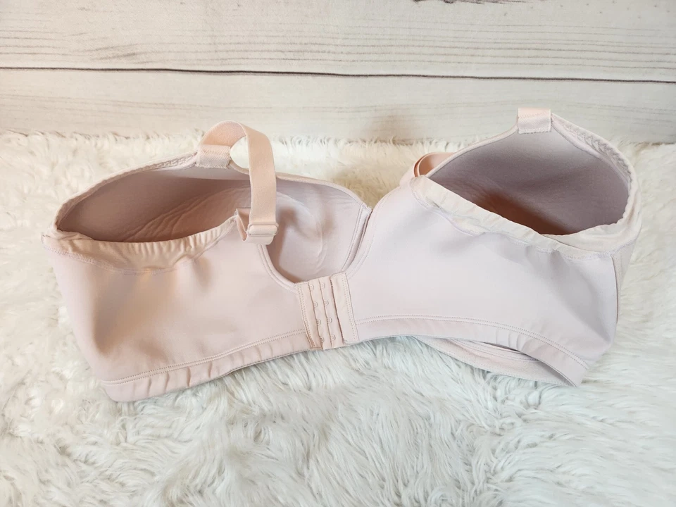 Sujetador Vanity Fair para mujer figura completa rosa claro sin alambres talla 44DD Foto 2 de 3