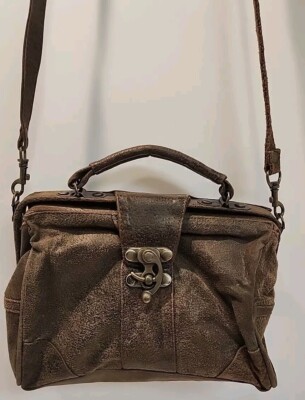 VINTAGE ADVENTURE BOUND LEATHER PURSE WITH A REMOVABLE STRAP